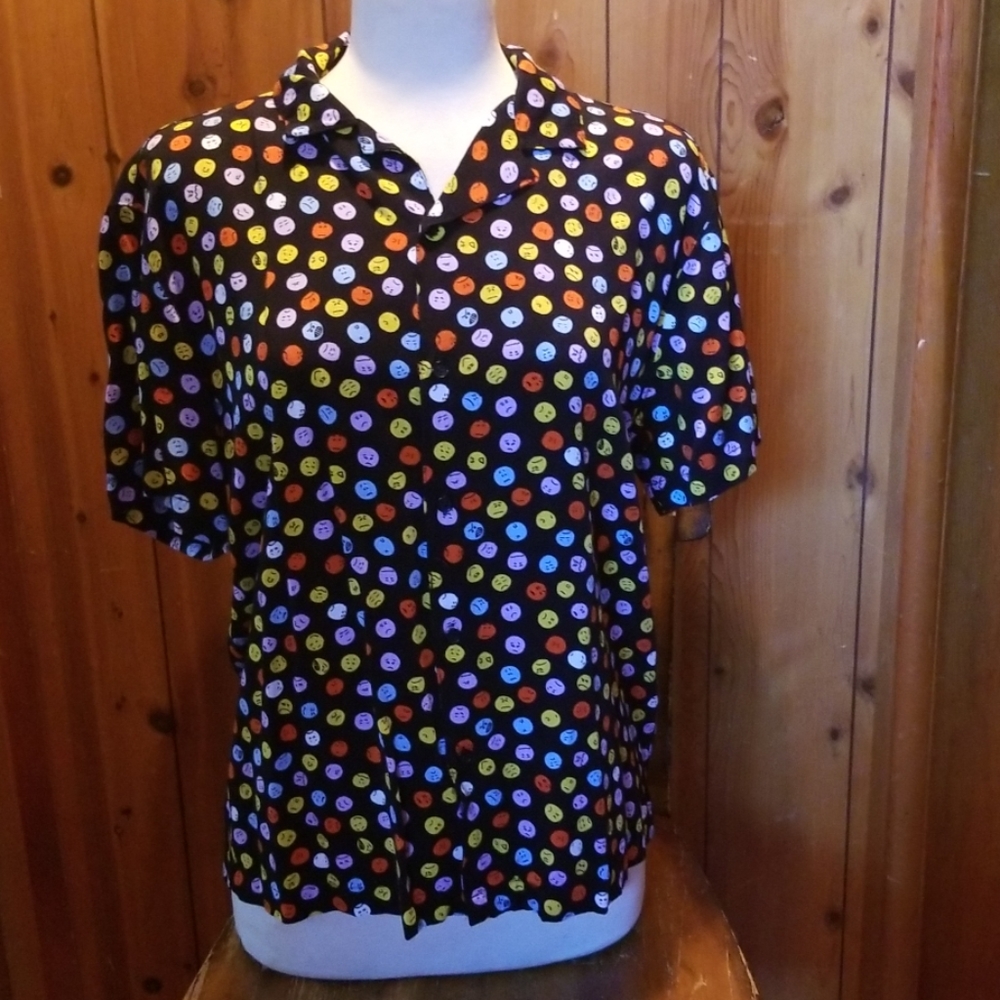 Forever 21 Angry Faces Men's cut Medium Shirt